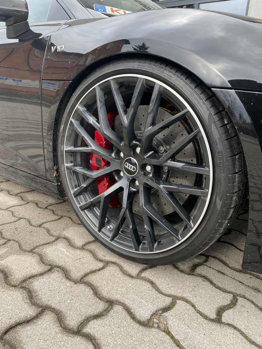 Audi R8 Coupe